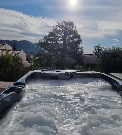 Port Pin Vue Mer, Petite Piscine, Jacuzzi, Parking Prives * Cassis